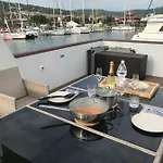 Floating House Blue Moon Nyaraló Portorož
