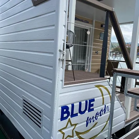 Floating House Blue Moon Portorož