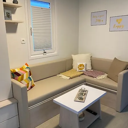 בית נופש Floating House Blue Moon